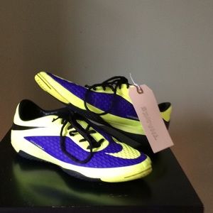 Barley used Nike indoor soccer cleats